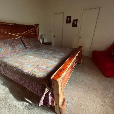 Cabin With Treehouse Views, 3 King Beds, 4 Bunks, And Large Hot Tub! Гатлинбург Экстерьер фото